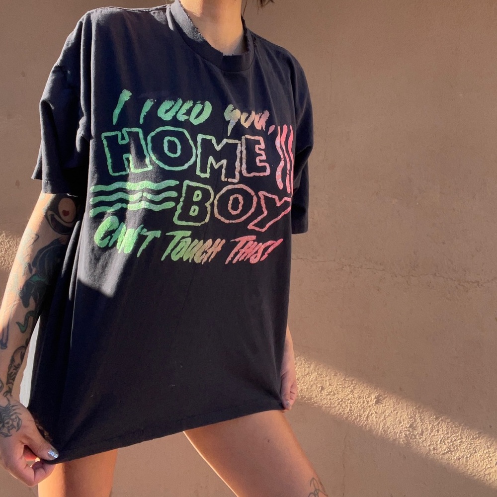 CAN’T TOUCH THIS MC HAMMER T-SHIRT Vintage ☆
